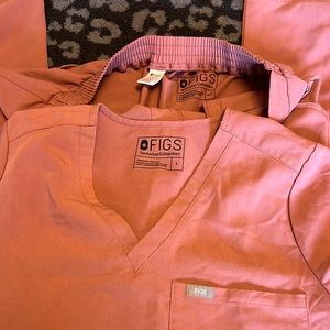 Beautiful color just doesn’t fit